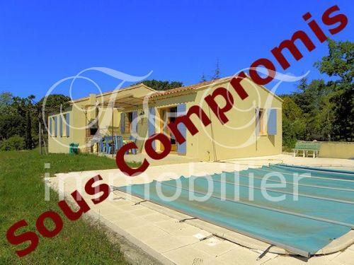 Villa with pool in the Luberon