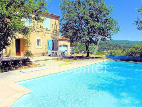 Villa mit Pool und schöner Aussicht in Apt