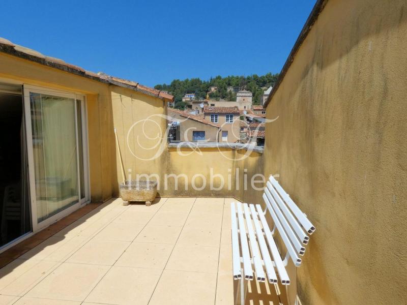 Townhouse with terrace, garage and cellar