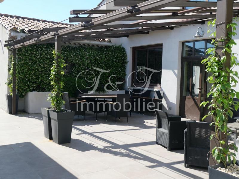 L'Isle sur la Sorgue: spacious, quality accommodation close to the town centre.