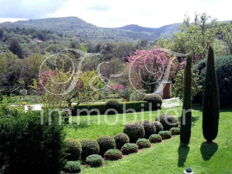 Beautiful villa in Apt facing the Luberon