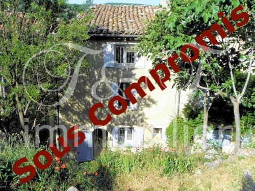 Village house in Saignon en Luberon