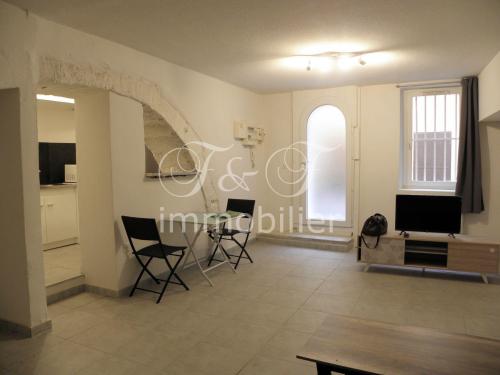 Nice large studio in the city center