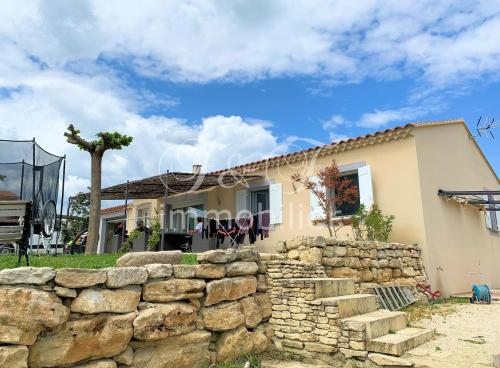 Maison avec vue proche de Gargas