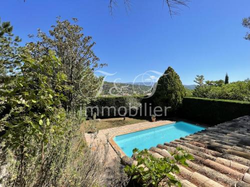 Maison familiale proche d'Apt