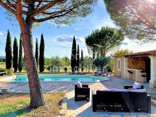 Bastide de charme sur deux hectares