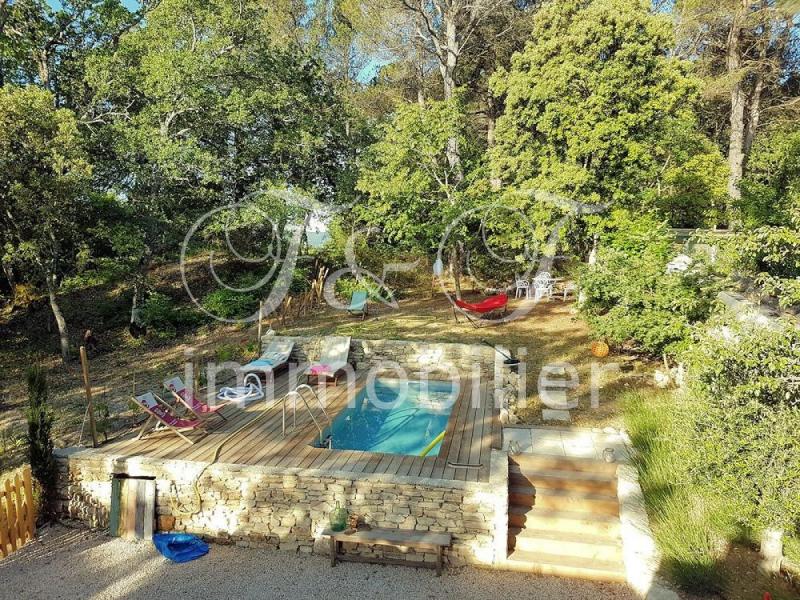 Gerenoveerd stenen huis in de Luberon