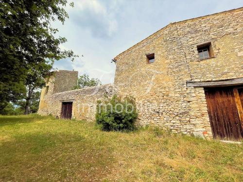 Stenen boerderij met uitzicht Luberon